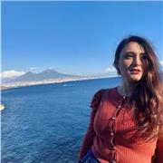 Laureata in lingue straniere impartisce lezioni private ad Afragola e paesi limitrofi